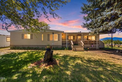 28089 Modoc Point Rd, Chiloquin, OR, 97624 | Card Image