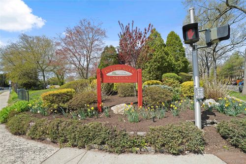 2r-1209 California Rd, Eastchester, NY, 10709-1021 | Card Image