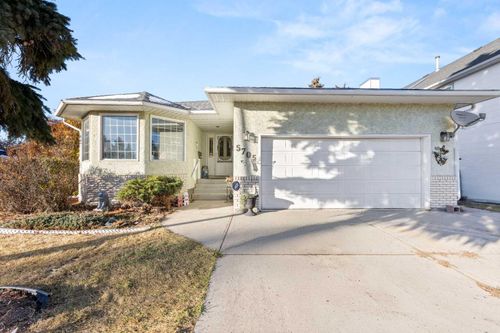 5705 59 Ave, Olds, AB, T4H1K3 | Card Image