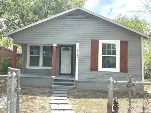 1134 W Harlan Ave, San Antonio, TX, 78211-1516 | Card Image