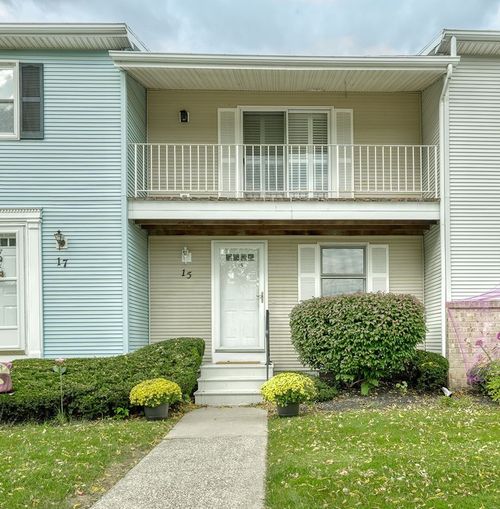 15 Southfield Dr, Webster, NY, 14580-2565 | Card Image