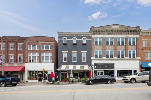 30 N Main St, Winchester, KY, 40391-2606 | Card Image