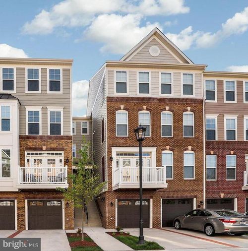 25214 Split Creek Ter, CHANTILLY, VA, 20152-1814 | Card Image