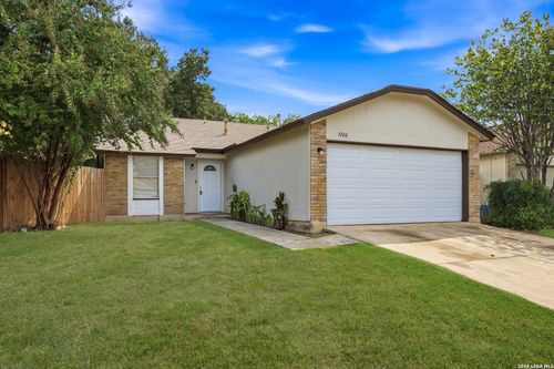 7226 Brandyridge, San Antonio, TX, 78250-3334 | Card Image