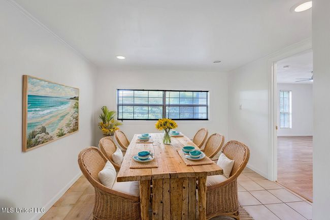 216BuenaVista-14 - Dining Room - Coastal | Image 10