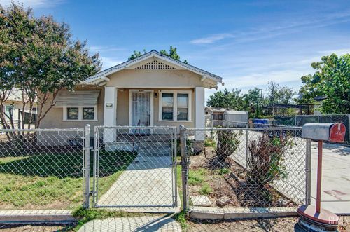 406 Belmont Ave, Bakersfield, CA, 93308-4208 | Card Image