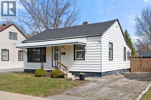 1522 Westcott Rd, Windsor, ON, N8Y4C6 | Card Image