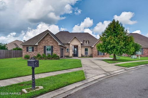 6466 Camp Cir, Addis, LA, 70710-3062 | Card Image