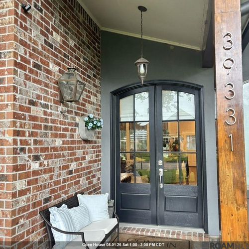 39331 Meadowbrook Ave, Prairieville, LA, 70769-4836 | Card Image