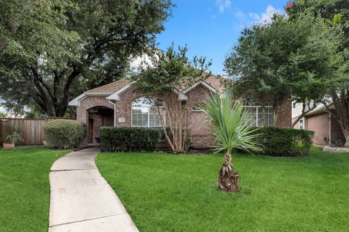 2316 Vetchling Cir, Plano, TX, 75025-2100 | Card Image