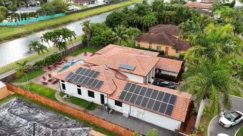 19596 Sw 130th Avenue Rd, Miami, FL, 33177-4007 | Card Image