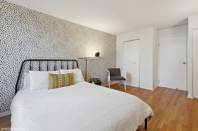 APT-702 - 525 W Hawthorne Pl, Home with 2 bedrooms, 1 bathrooms and null parking in CHICAGO IL | Image 11
