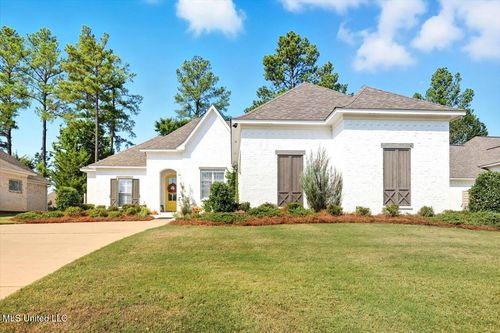 160 Hampton Rdg, Madison, MS, 39110-4538 | Card Image