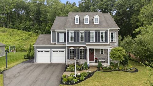 140 Overbrook Dr, Cranberry Twp, PA, 16066-4664 | Card Image