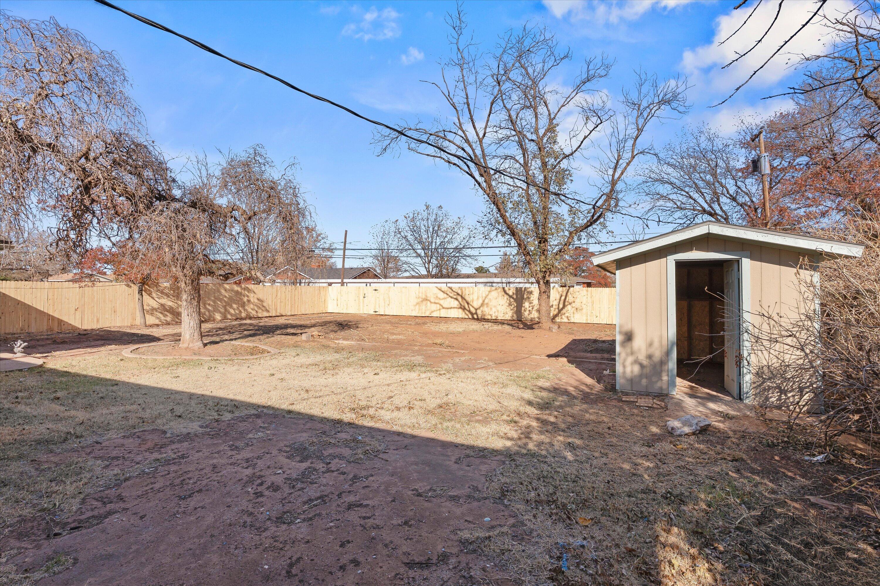 Residential in Brownfield