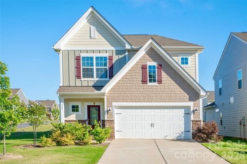 341 Runner Stone Ln, Fort Mill, SC, 29715-2546 | Card Image