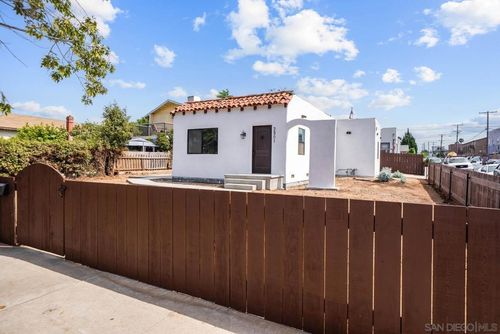 2901 Webster Ave, San Diego, CA, 92113-1360 | Card Image