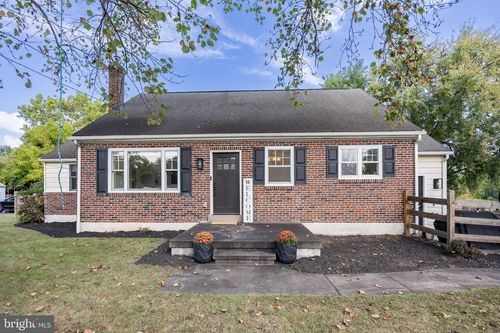 1049 Mowere Rd, PHOENIXVILLE, PA, 19460-1809 | Card Image