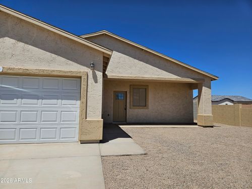 8870 W Swansea Dr, Arizona City, AZ, 85123-7047 | Card Image