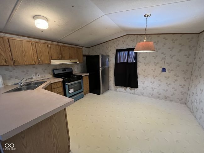 8661 W County Road 275 S, House other with 2 bedrooms, 1 bathrooms and null parking in Medora IN | Image 21
