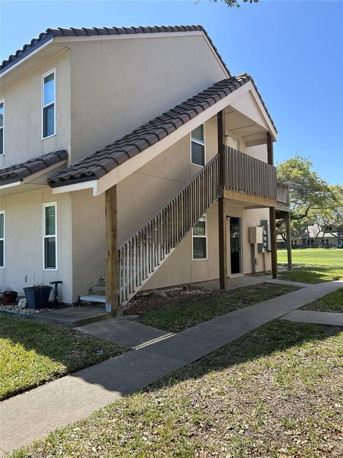 apt-107c-221 Marion Dr, Rockport, TX, 78382-6865 | Card Image