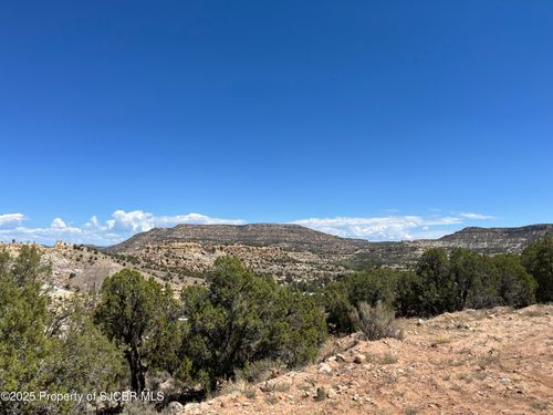 129 Road 2390, Aztec, NM, 87410-9322 | Card Image