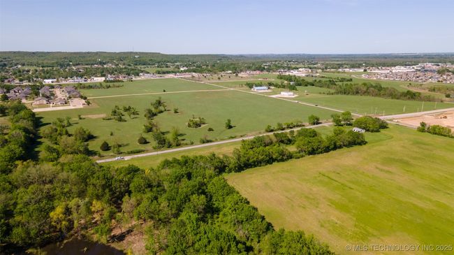 3 W Oak St, Home with 0 bedrooms, 0 bathrooms and null parking in Skiatook OK | Image 26
