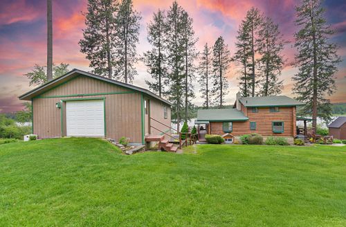 42325 N Sylvan Rd, Elk, WA, 99009-9753 | Card Image