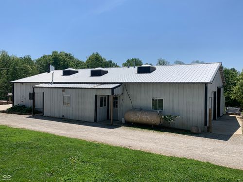 3345 W Strawberry Rd, Montezuma, IN, 47862-8054 | Card Image