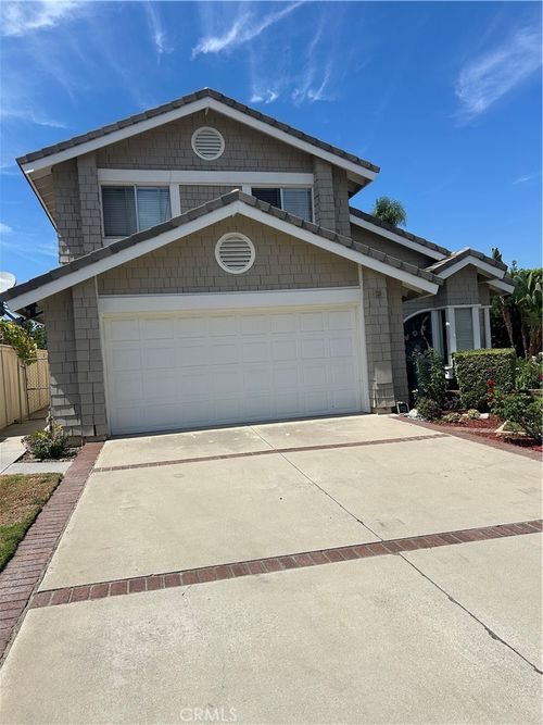 17 Miners Trl, Irvine, CA, 92620-2625 | Card Image