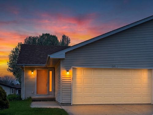 500 1/2 Johnson St, MARENGO, IL, 60152-9031 | Card Image