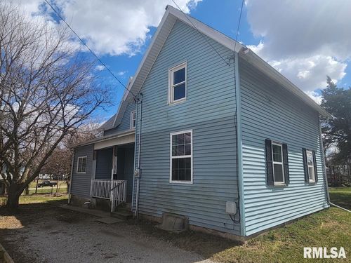 218 Ross St, Kewanee, IL, 61443-1953 | Card Image