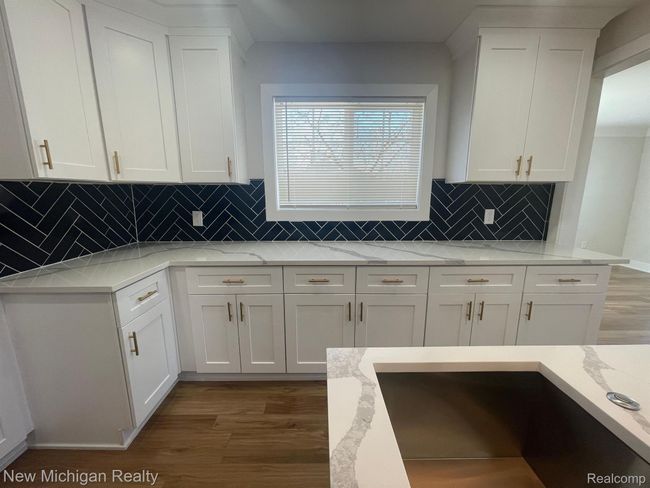 985 W Hazelhurst St, House other with 3 bedrooms, 3 bathrooms and null parking in Ferndale MI | Image 8