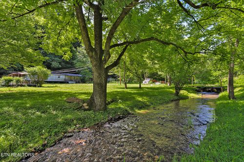 553 Caney Creek Rd, Pigeon Forge, TN, 37863-4712 | Card Image