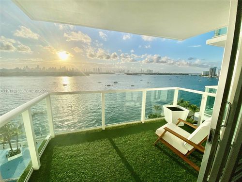 apt-914-1000 West Ave, Miami Beach, FL, 33139-4723 | Card Image