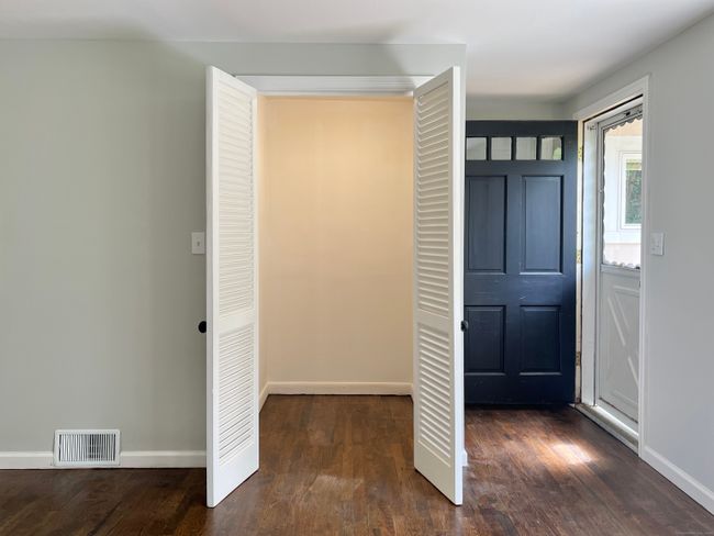 18 Jean Ave, House other with 3 bedrooms, 3 bathrooms and null parking in Norwalk CT | Image 17