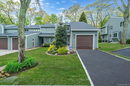 35 Jeremy Cir, Nesconset, NY, 11767-2941 | Card Image