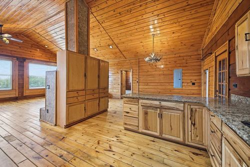 1374 County Street 2919, Tuttle, OK, 73089 | Card Image