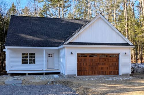 23 Bessie Leavitt Ln, New Boston, NH, 03070-4115 | Card Image