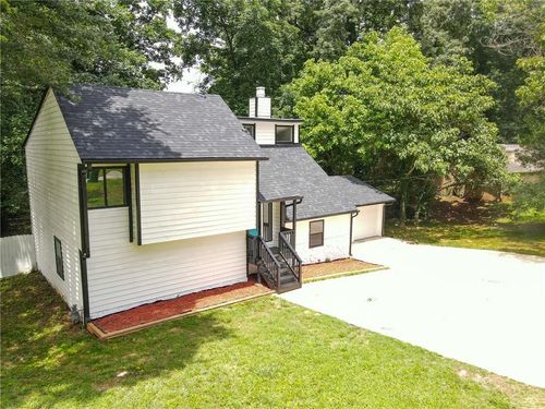 4411 Flakes Mill Rd, Ellenwood, GA, 30294-1424 | Card Image