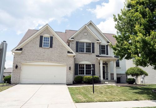 12442 Goodloe Dr, Fishers, IN, 46037-3700 | Card Image