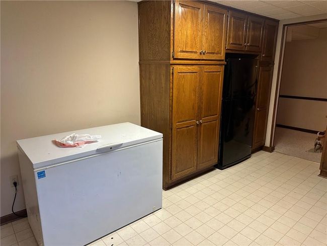 Kitchen in basemennt | Image 69