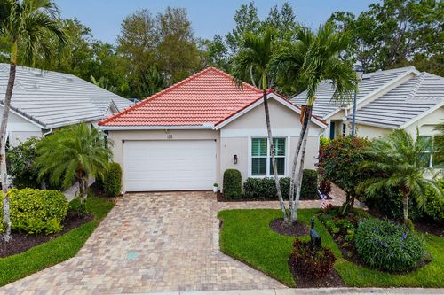 128 Livermore Ln, NAPLES, FL, 34119-4646 | Card Image
