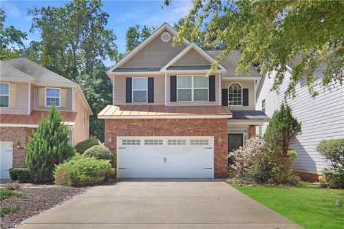 574 Hansen Dr, Locust Grove, GA, 30248-3694 | Card Image