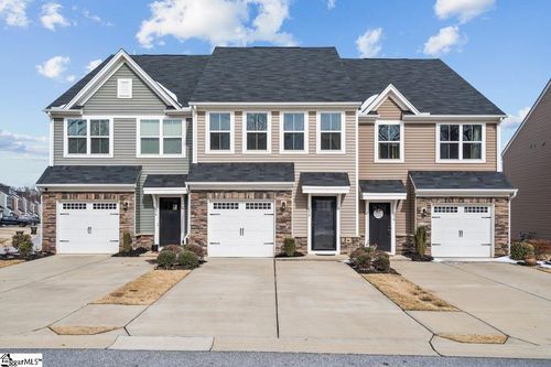 32 Country Dale Dr, Greer, SC, 29650-2291 | Card Image