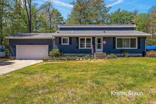 5185 Pine Ridge Dr, Norton Shores, MI, 49441-5845 | Card Image