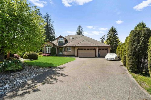 18662 54a Ave, Surrey, BC, V3S8R7 | Card Image