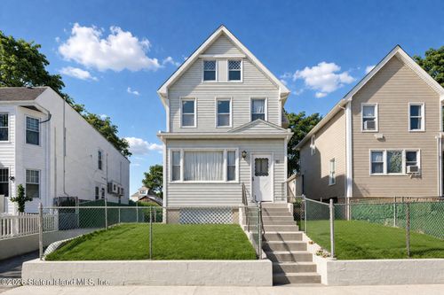 80 Van Pelt Ave, Staten Island, NY, 10303-2407 | Card Image
