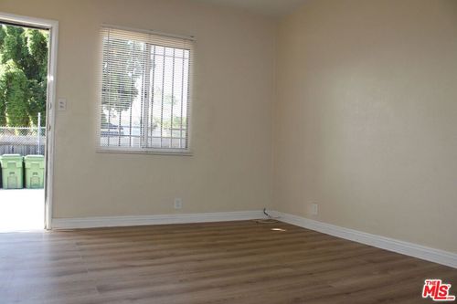 6402-12-6340 10th Ave, Los Angeles, CA, 90018 | Card Image