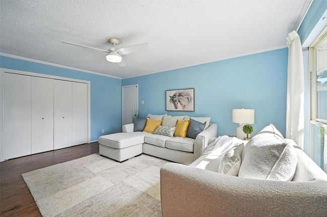 1923 Camden Way, House other with 3 bedrooms, 2 bathrooms and null parking in Carrollton TX | Image 20